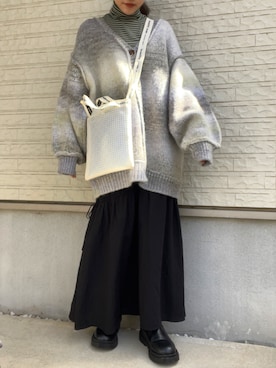 「グラデーションニット」｜「アイテム（Tシャツ/カットソー）」を使った、wkn_a.wear114さん（レディース・159cm）の春コーディネート