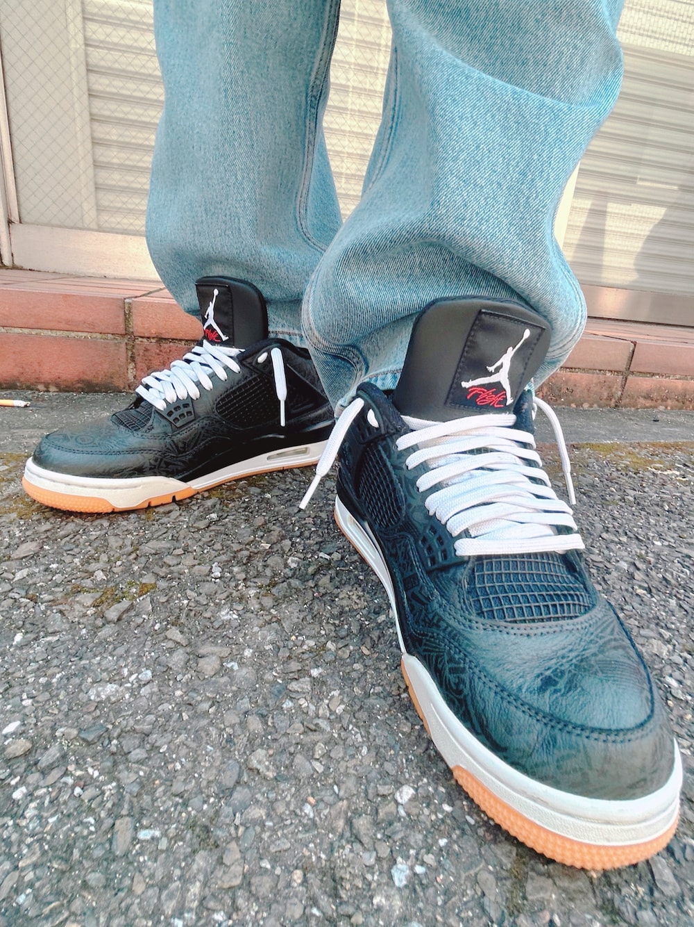 「AIR JORDANのアイテム（スニーカー、ブラック系）」を使った、yasucocoさん（メンズ・172cm）の冬コーディネートの1枚目の写真