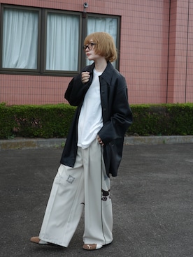 「アイテム（テーラードジャケット）」を使った、𝙔𝙐𝙆𝙄さん（レディース・163cm）の秋コーディネート