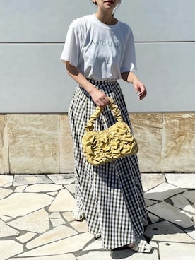 「sakishimatokyo（サキシマトーキョー）のアイテム（スカート）」を使った、𝙔𝙐𝙆𝙄さん（レディース・162cm）の夏コーディネート