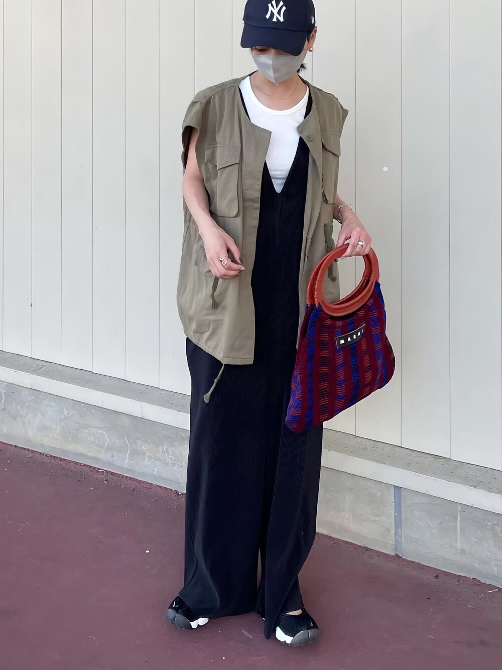 MARNI マルニマーケット ボードバッグ MARNI MARKET BOAT マルニマーケット ボートバッグ (MARNI