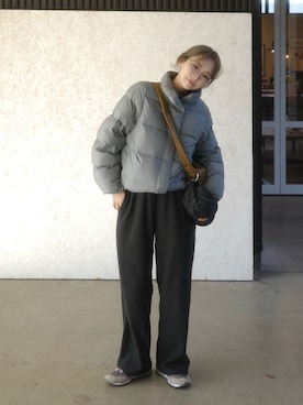 「アイテム（キーケース/キーアクセサリー）」を使った、𝙔𝙐𝙆𝙄さん（レディース・163cm）の冬コーディネート