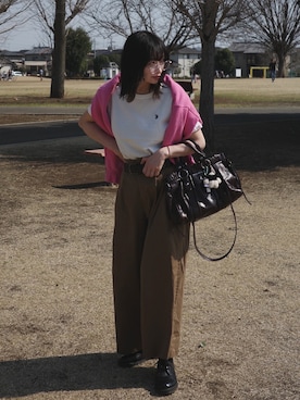 「春カラー」｜「アイテム（スウェット）」を使った、𝙔𝙐𝙆𝙄さん（レディース・163cm）の春コーディネート