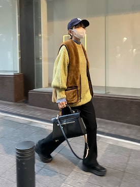 「Barbour（バブアー）のアイテム（その他アウター）」を使った、𝙔𝙐𝙆𝙄さん（レディース・162cm）の冬コーディネート