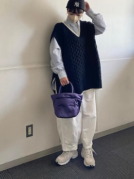 「Libra Cue（リブラ キュー）のアイテム（パンツ）」を使った、𝙔𝙐𝙆𝙄さん（レディース・162cm）の秋コーディネート