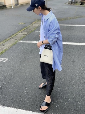 「JIL SANDER（ジルサンダー）の＜JIL SANDER+（ジル サンダー プラス）＞DRST ロゴ ポーチ ■■■（ショルダーバッグ）」を使った、𝙔𝙐𝙆𝙄さん（レディース・162cm）の夏コーディネート