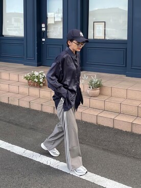 「THE YOn（ザヨン）のアイテム（スラックス）」を使った、𝙔𝙐𝙆𝙄さん（レディース・162cm）の夏コーディネート