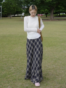 「kiehtova（キエトヴァ）の【kiehtova】LAYERED SHEER TOPS/レイヤード シアー トップス（Tシャツ/カットソー、ホワイト系）」を使った、𝙔𝙐𝙆𝙄さん（レディース・163cm）の夏コーディネート