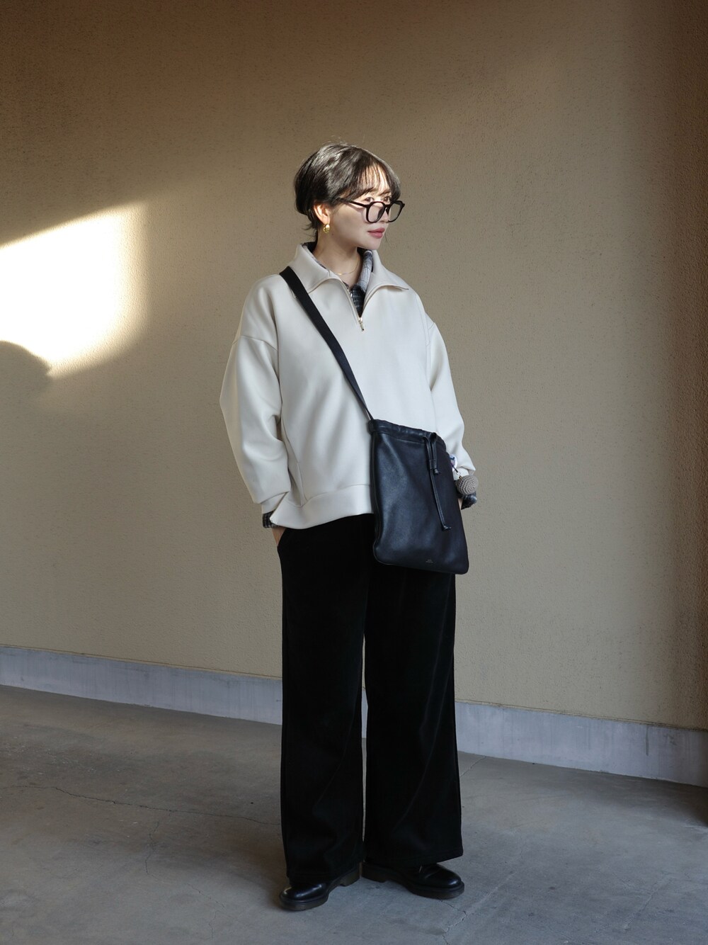 A.P.C.◆Sac Havane 18A/ショルダーバッグ/レザー/CML/無地 A.P.C.（アーペーセー）の「Sac Havane 18A（ショルダーバッグ