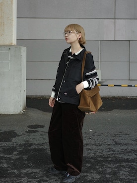 「アイテム（ポロシャツ）」を使った、𝙔𝙐𝙆𝙄さん（レディース・163cm）の秋コーディネート