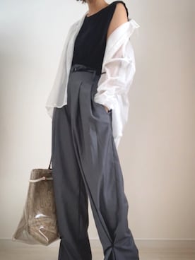 「UNSPOKEN（アンスポクン）の【UNSPOKEN】Hem tack slacks UQ20K016（スラックス）」を使った、mykさん（レディース・160cm）の夏コーディネート