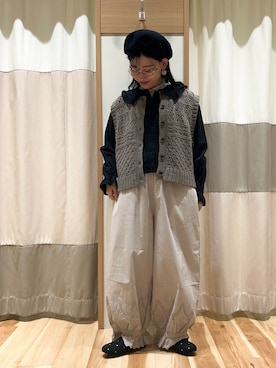 「アイテム（ドレスシューズ、グレー系）」を使った、ミズキさん（レディース・153cm）の秋コーディネート