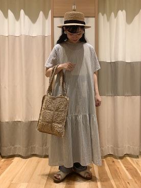 「ペーパーバッグ」｜「アイテム（ワンピース/ドレス）」を使った、ミズキさん（レディース・153cm）の夏コーディネート