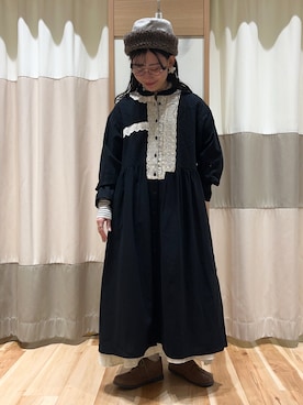 「アイテム（ドレスシューズ、ベージュ系）」を使った、ミズキさん（レディース・153cm）の冬コーディネート