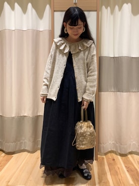 「ティアードスカート」｜「アイテム（ジャンパースカート）」を使った、ミズキさん（レディース・153cm）の秋コーディネート