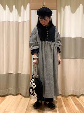 「巾着バッグ」｜「アイテム（ハンチング/ベレー帽）」を使った、ミズキさん（レディース・153cm）の冬コーディネート