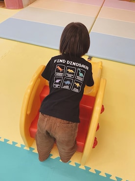 「コードュロイパンツ」｜ぺこ米さん（キッズ・90cm）の秋コーディネート