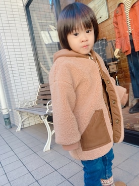 「Moujonjon（ムージョンジョン）のアイテム（パンツ）」を使った、ぺこ米さん（キッズ・90cm）の秋コーディネート