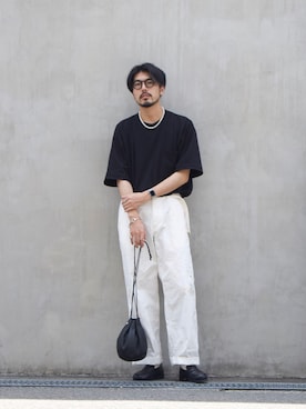 「MASTER&Co（マスターアンドコー）のアイテム（パンツ）」を使った、明賀健太さん（メンズ・178cm）の夏コーディネート