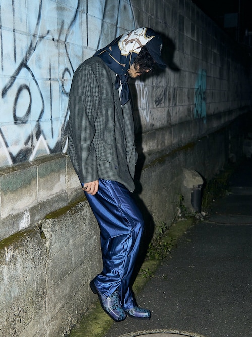 アルフレッドバニスター　チャッカブーツ オブリーク パイソン チャッカ ブーツ（ブーツ）｜alfredoBANNISTER