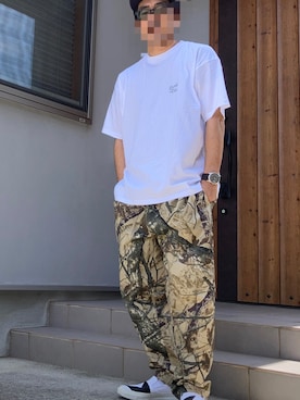「アイテム（スリッポン、ホワイト系）」を使った、Paul McCartneyさん（メンズ・172cm）の夏コーディネート