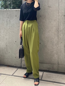 「アントマリーズ」｜「アイテム（スラックス）」を使った、___Nanaさん（レディース・170cm）の夏コーディネート