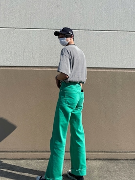 「ZARA（ザラ）のアイテム（デニムパンツ、グリーン系）」を使った、Naotoさん（メンズ・185cm）の秋コーディネート