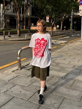 「gas stationのアイテム（Tシャツ/カットソー、ホワイト系）」を使った、munaさん（レディース・154cm）の春コーディネート