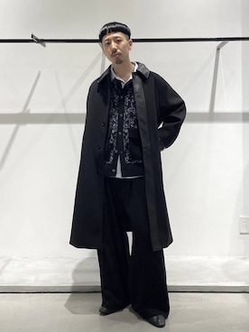 「リラックス」｜「アイテム（ステンカラーコート）」を使った、ウエノ シンヤさん（メンズ・176cm）の冬コーディネート