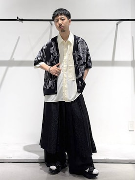 「HARE（ハレ）のビルディングソールサンダル(HARE)（サンダル、ブラック系）」を使った、ウエノ シンヤさん（メンズ・176cm）の春コーディネート