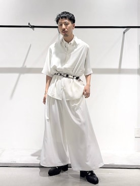 「HARE（ハレ）のアイテム（ブレスレット）」を使った、ウエノ シンヤさん（メンズ・176cm）の春コーディネート