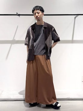 「HARE（ハレ）のアイテム（ブレスレット）」を使った、ウエノ シンヤさん（メンズ・176cm）の春コーディネート