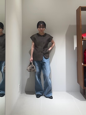 「URBAN RESEARCH（アーバンリサーチ）のアイテム（ローファー）」を使った、JINさん（レディース・155cm）の秋コーディネート