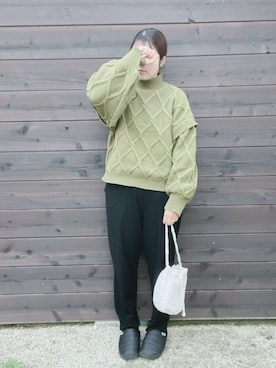 「SUBU（スブ）のアイテム（スリッポン）」を使った、eicoさん（レディース・159cm）の冬コーディネート