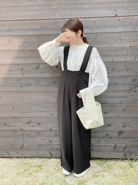 「select MOCA by son（セレクトモカバイソン）のアイテム（バッグ）」を使った、eicoさん（レディース・159cm）の春コーディネート