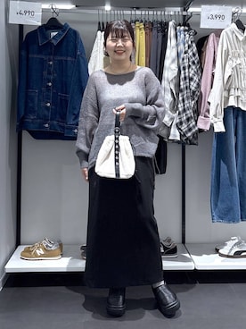 「アイテム（スリッポン）」を使った、shinoさん（レディース・162cm・20代）の秋コーディネート