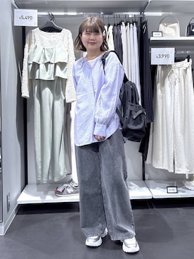 「LAKOLE（ラコレ）のアイテム（パンツ）」を使った、shinoさん（レディース・162cm）の春コーディネート