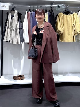 「アイテム（テーラードジャケット、レッド系）」を使った、shinoさん（レディース・162cm）の秋コーディネート