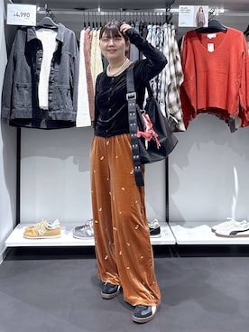「アイテム（キーホルダー）」を使った、shinoさん（レディース・162cm・20代）の秋コーディネート
