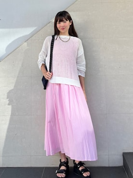 「アイテム（バックパック/リュック、ブルー系）」を使った、安孫子さん（レディース・155cm）の春コーディネート