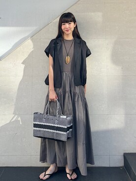 「SHIPS（シップス）のアイテム（ワンピース）」を使った、安孫子さん（レディース・155cm）の春コーディネート
