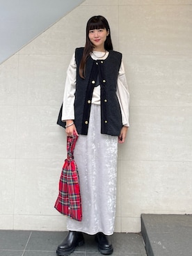 「SHIPS（シップス）のアイテム（トートバッグ）」を使った、安孫子さん（レディース・155cm）の秋コーディネート