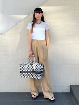 「アイテム（アクセサリー、ブルー系）」を使った、安孫子さん（レディース・155cm）の夏コーディネート