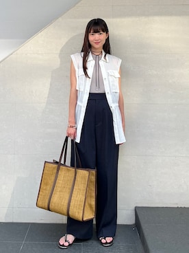 「アイテム（トートバッグ）」を使った、安孫子さん（レディース・155cm）の夏コーディネート
