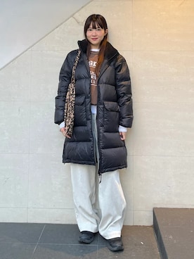 「アイテム（ネックレス）」を使った、安孫子さん（レディース・155cm）の冬コーディネート