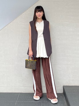 「アイテム（その他トップス）」を使った、安孫子さん（レディース・155cm）の夏コーディネート