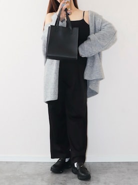 「BONLECILL（ボンルシール）の【接触冷感/抗菌防臭】カップ付きバックオープンキャミソール（アジャスター付き）（キャミソール、ブラック系）」を使った、canさん（レディース・156cm）の春コーディネート