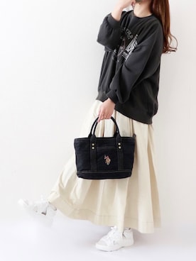 「ap retro（アプレトロ）のアイテム（スウェット）」を使った、canさん（レディース・156cm）の春コーディネート