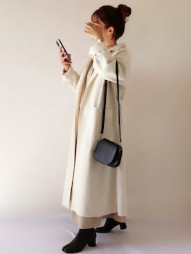 「淡色」｜「アイテム（その他アウター）」を使った、canさん（レディース・156cm）の秋コーディネート