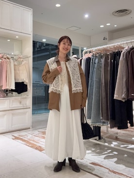 「アイテム（その他アウター）」を使った、いけがやあおいさん（レディース・163cm）の秋コーディネート